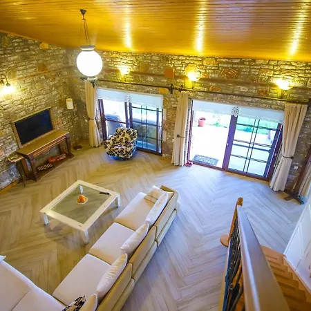 Villa Lemon Tree Ula